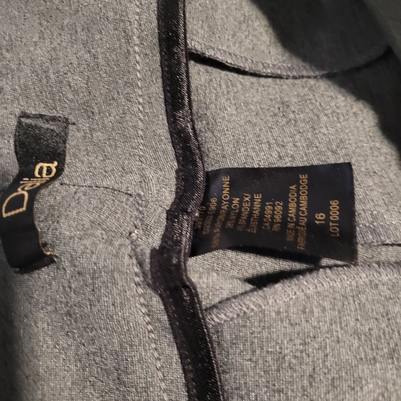 Dalia grey pants size 16 - Picture 2 of 2